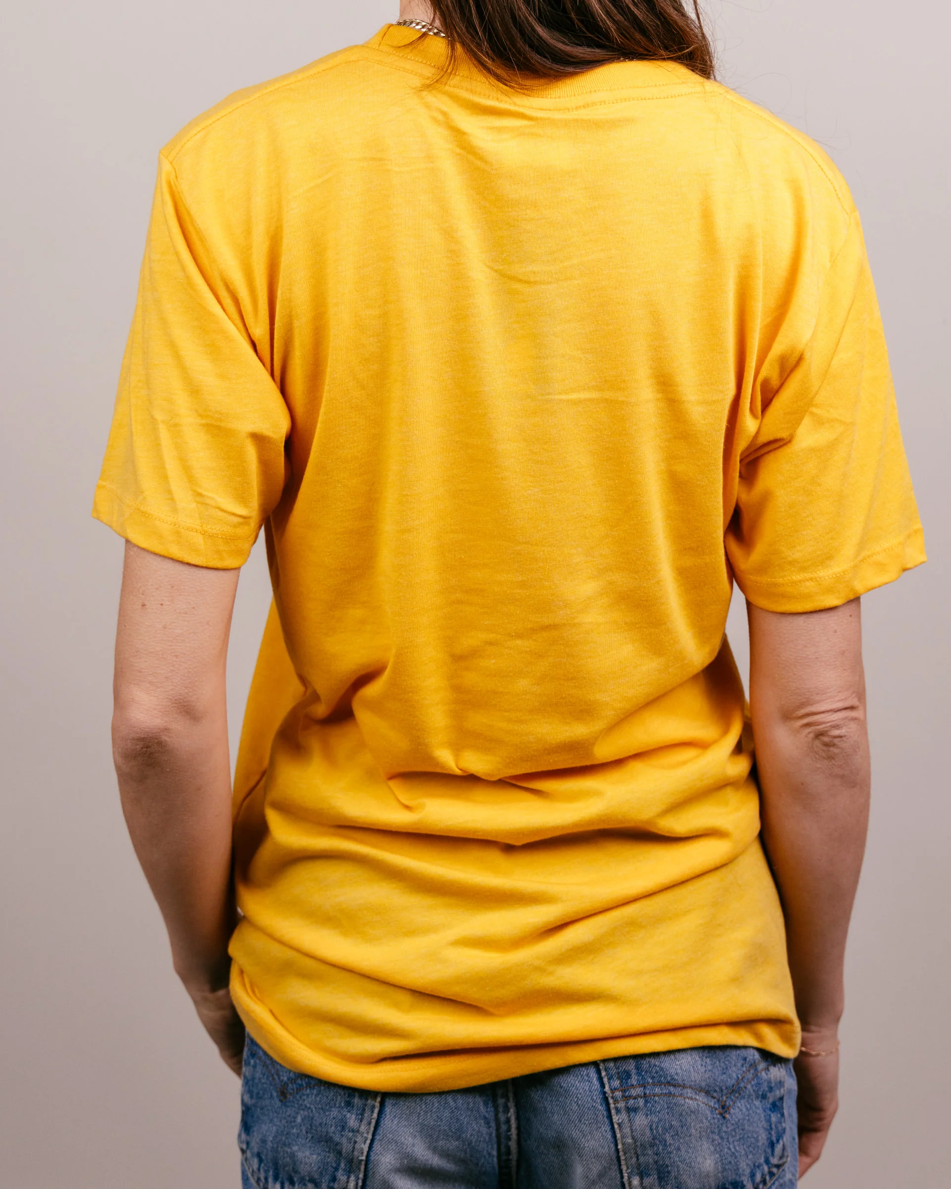Baylor Bears Sic 'Em Basketball Gold T-Shirt - Image 4