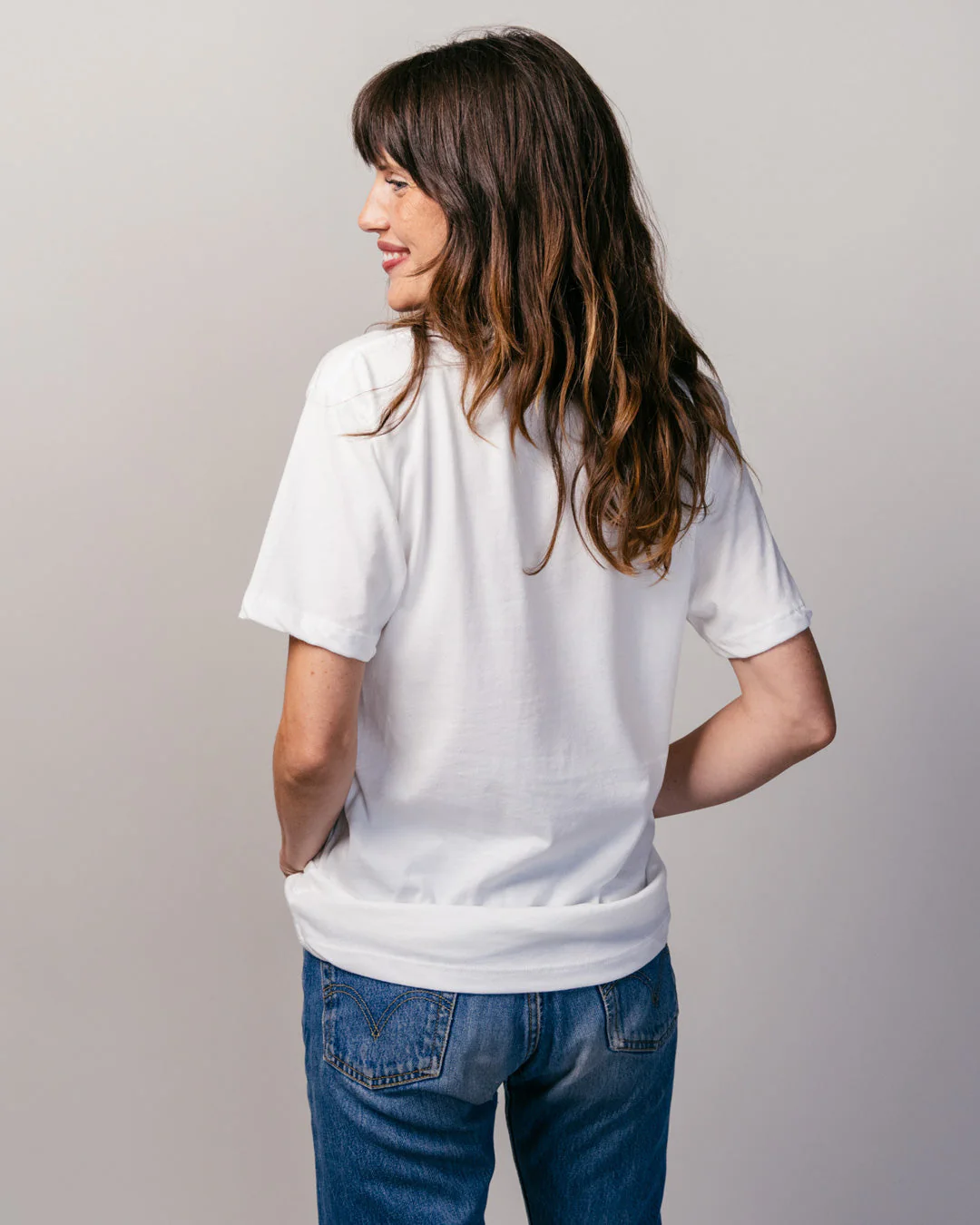 Gig 'Em Aggies Hand Sign Vintage White T-Shirt - Image 4