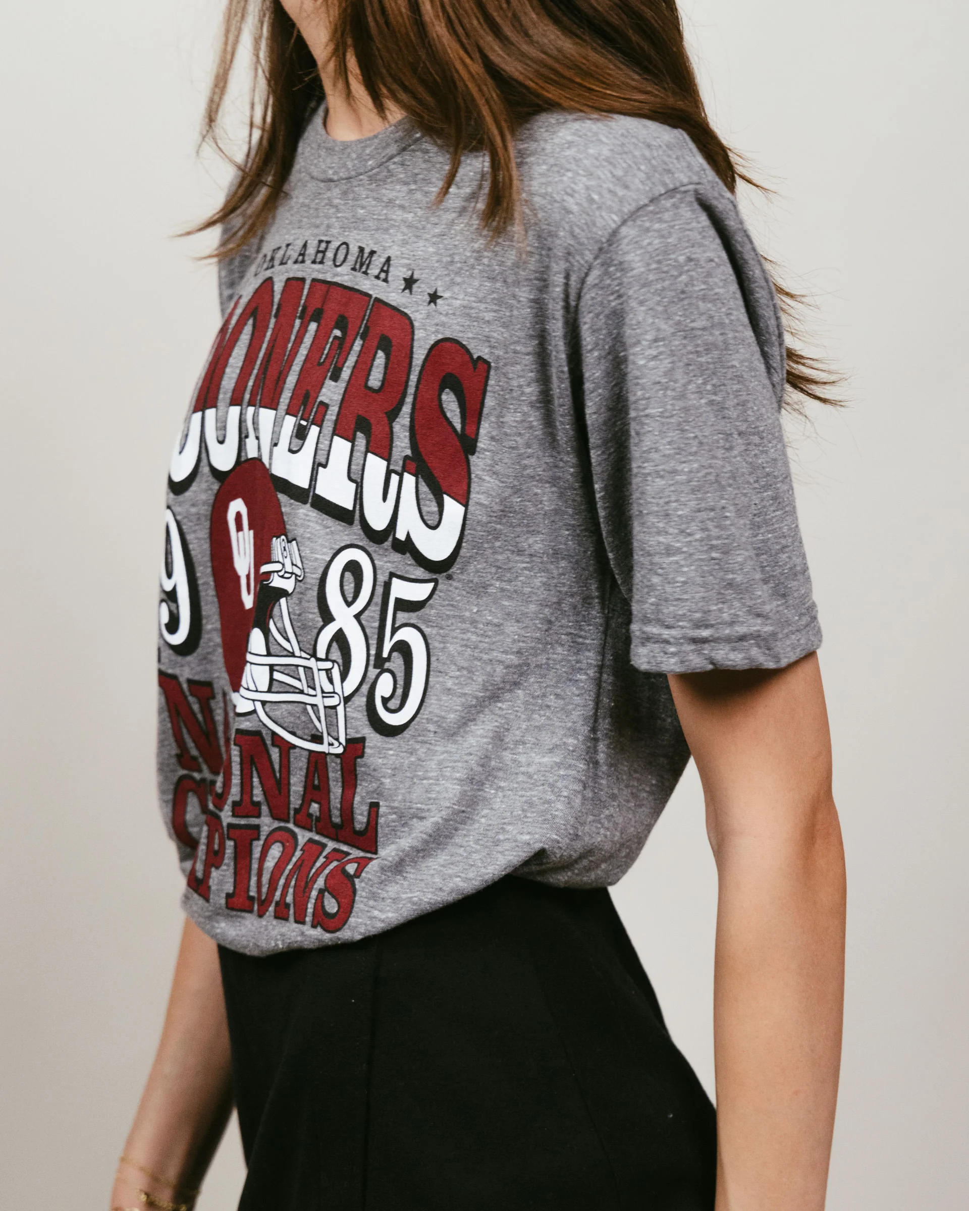 OU Sooners 1985 Football Vintage Grey T-Shirt - Image 3